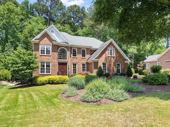 206 W Jules Verne Way, Cary, NC 27511