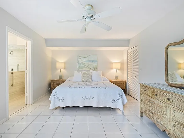 565 Beachwalk Cir #T-102 — Photo 11