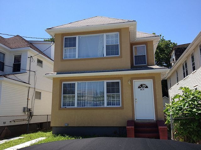 1st image of 9911 193rd St