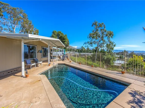 4040 Piedmont Dr Space 287, Highland, CA 92346