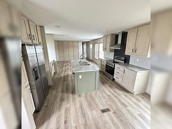 4th image of 6680 Poppy Dr