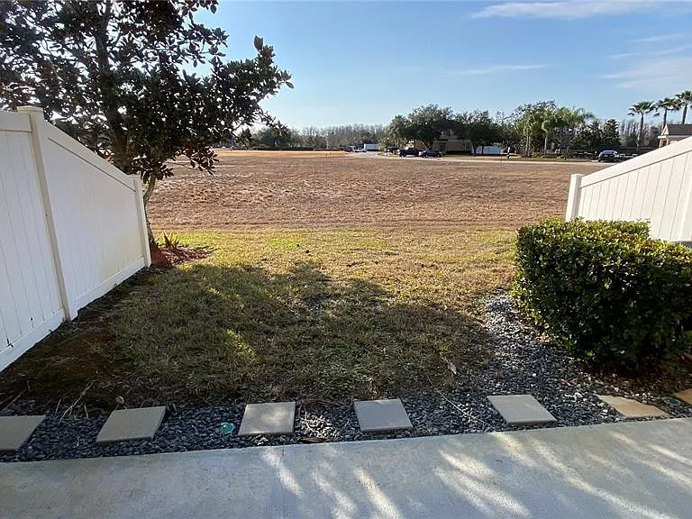 11903 Greengate Dr — Photo 5