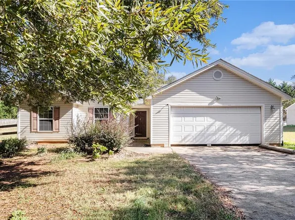 1224 Dylan Way, Bethlehem, GA 30620