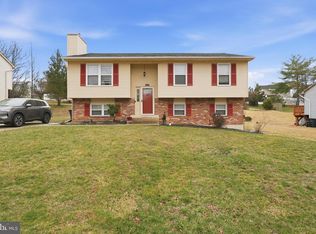 6909 Cherryfield Rd, Fort Washington, MD 20744