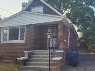 22 Fernhill Ave, Buffalo, NY 14215
