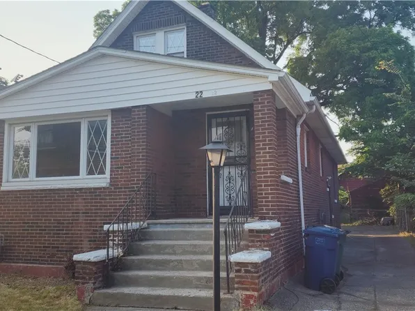 22 Fernhill Ave, Buffalo, NY 14215
