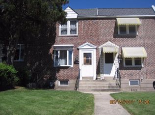 213 Westbrook Dr, Clifton Heights, PA 19018