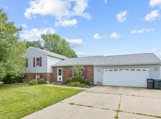 46W799 Kelley Rd, Hampshire, IL 60140