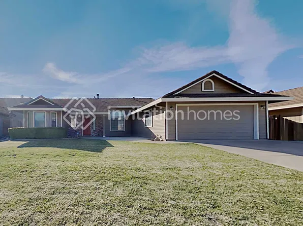 61 Sunshine Dr, Galt, CA 95632