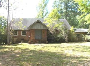 22 Bee Line Dr, Vicksburg, MS 39180