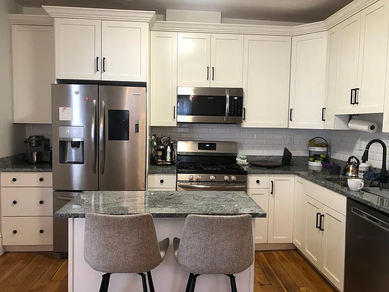 6 Dewey St #1 — Photo 9