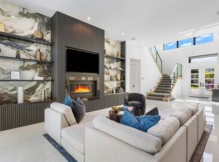 9585 Vescovato Way, Boca Raton, FL 33496