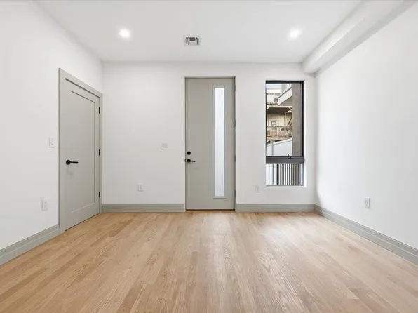 392 1st Street image 13 of 35