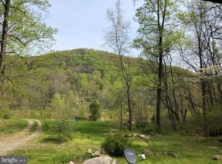 309 Swindler Hollow Rd, Sperryville, VA 22740