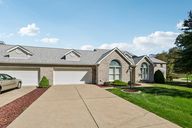 Country View Dr-S0210-001.jpg