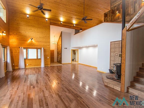 2nd image of 21 Cliff Rose Ct