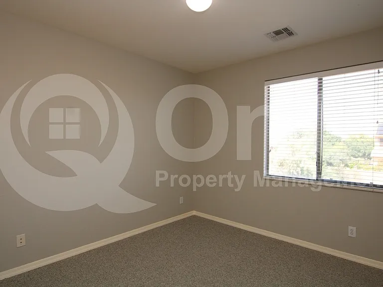 1820 W Macaw Dr — Photo 16