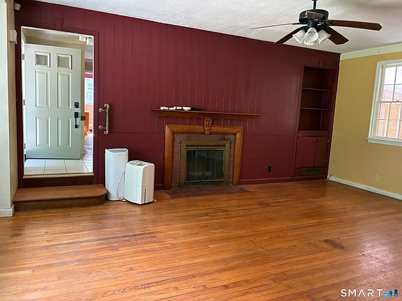 5th image of 60 Mohegan Road