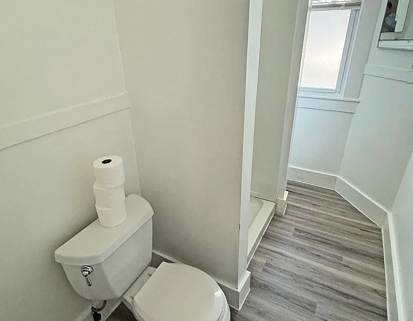 655 Westford St — Photo 2