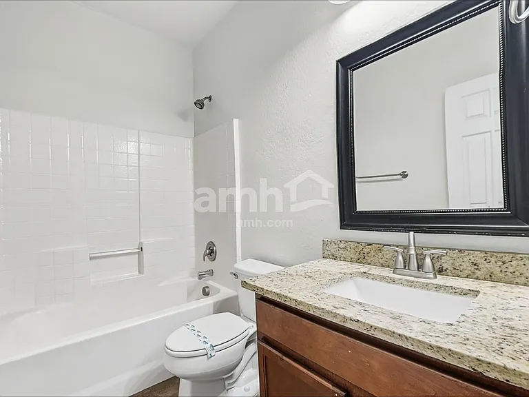 868 W Basswood Ave — Photo 14