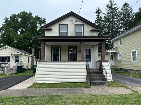 90 Ontario St, Oswego, NY 13126