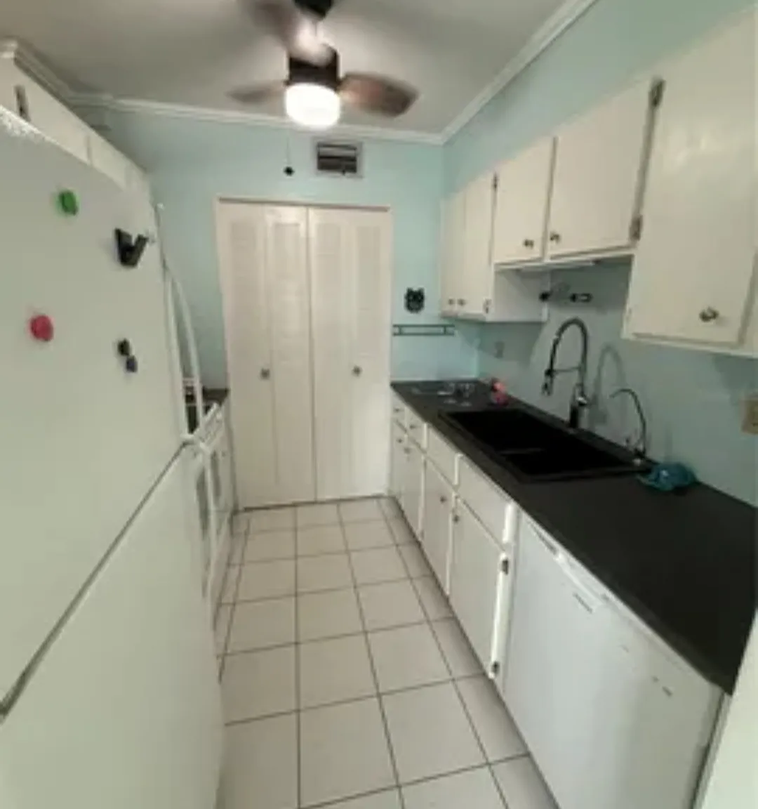 2 bed, 972 sqft, $1,595 — Photo 3
