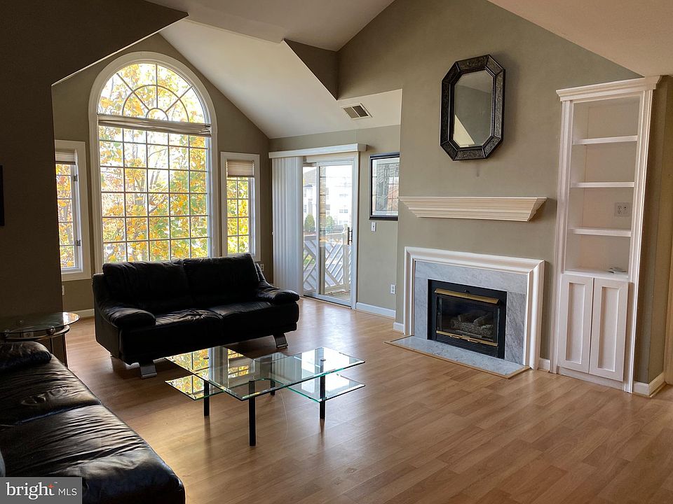 1st image of 8115 Lacy Dr APT 301