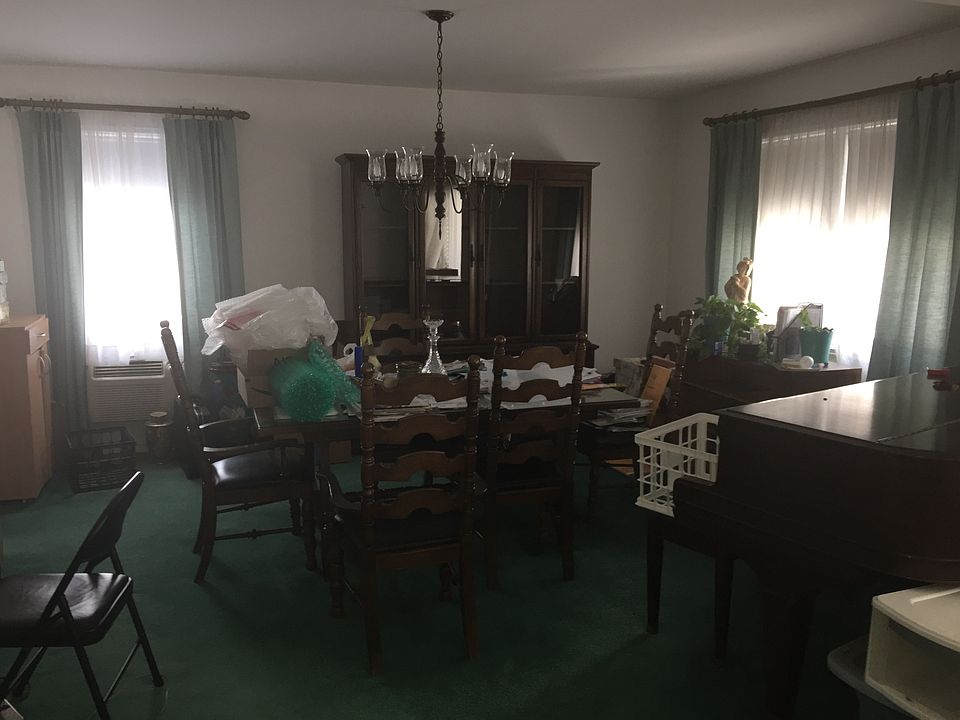 2nd image of 151 Orchard Rd