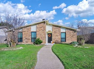 2921 Sweet Gum St, Garland, TX 75044