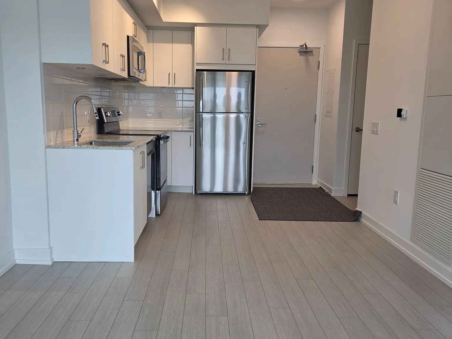 2 bed, $2,150 — Photo 2