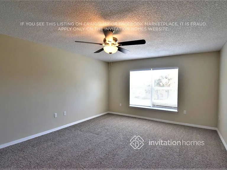 2210 Brookshire Cir — Photo 12