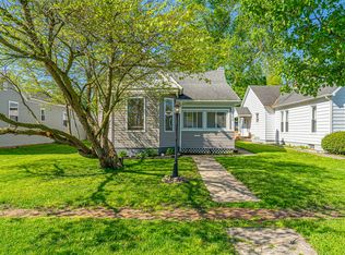 611 Decatur St, Lincoln, IL 62656