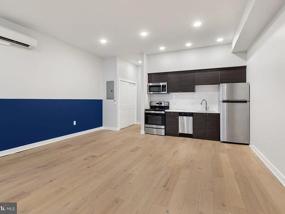 257 N 3rd St #5