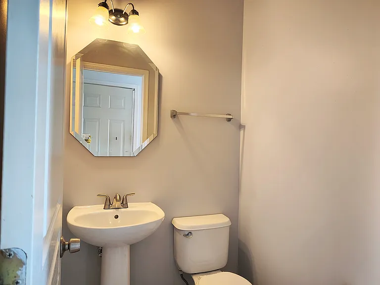 1108 Bromley Ct #1108 — Photo 14