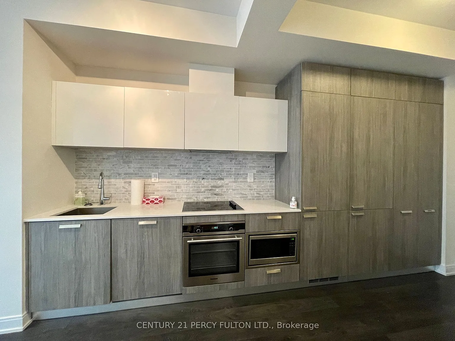 1 bed, $2,400 — Photo 4