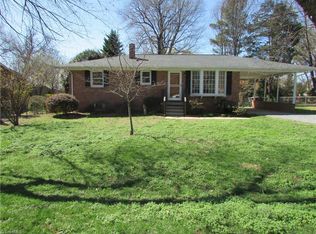 2915 Isaacs Pl, Greensboro, NC 27408