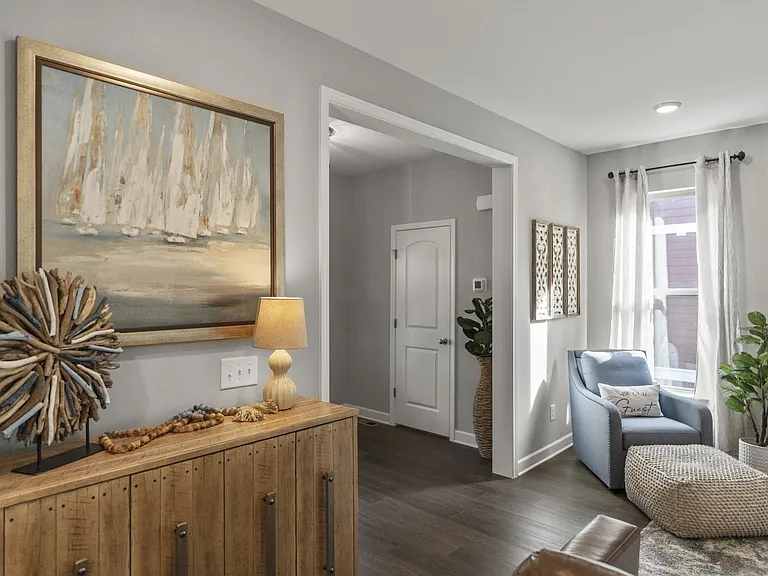 474 Evans Dr — Photo 11