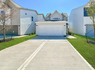 2726 Discovery Trails Ct, Conroe, TX 77301