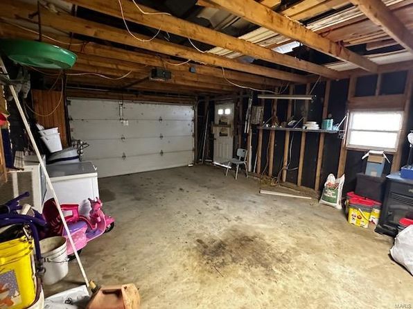 699 State Highway V, Sturdivant, MO 63782