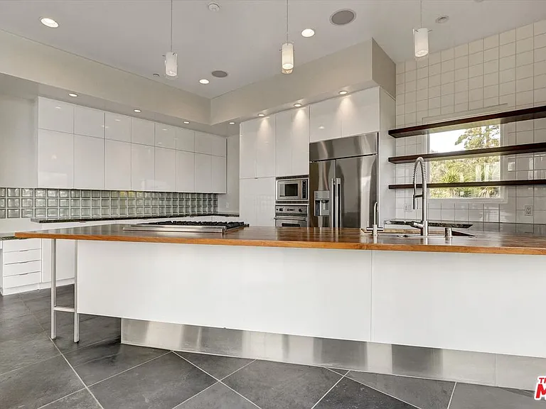 3850 Rambla Orienta — Photo 18