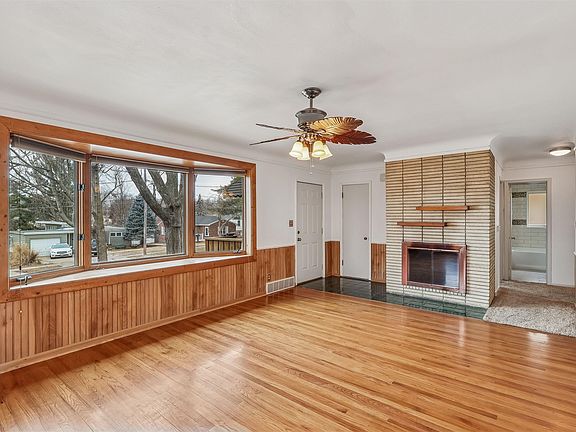 3rd image of 1337 60th St
