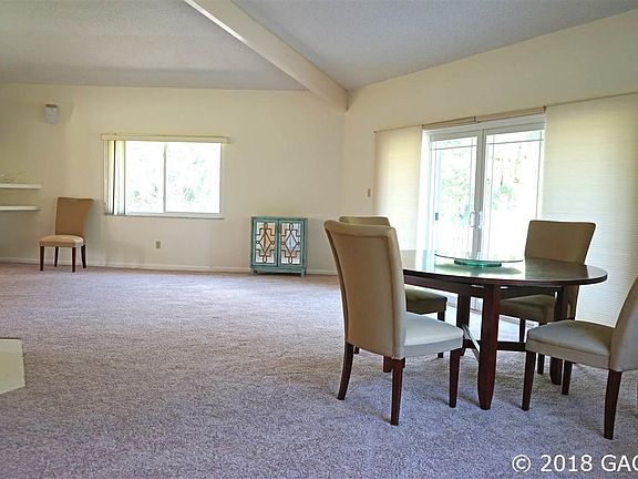 4th image of 3044 SW 70th Ln
