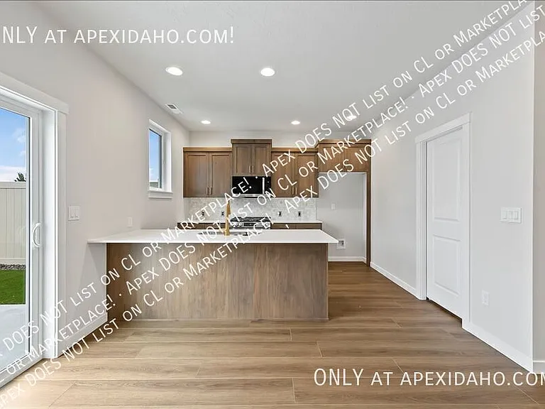 4264 W Topeka St — Photo 12