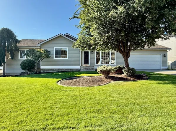 814 E Country Hill Ct, Spokane, WA 99208