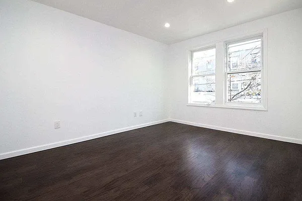 Rented by Modern Spaces | media 29