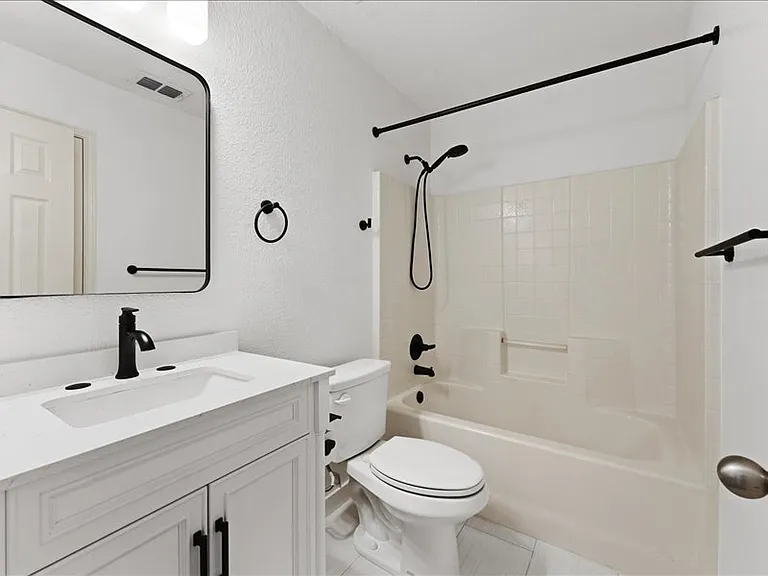 1201 Telese Ct — Photo 17