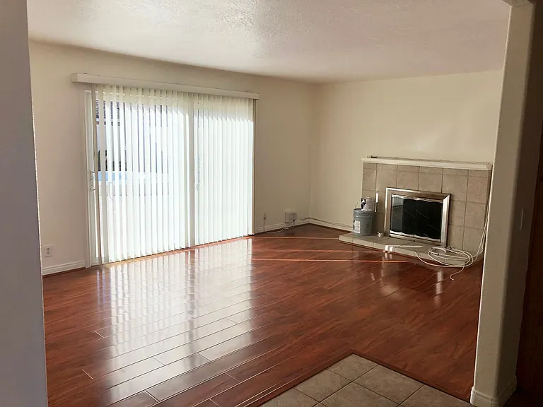 6542 Bishop Dr — Photo 2