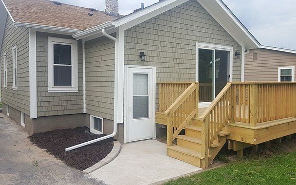 5th image of 411 Highland Ave