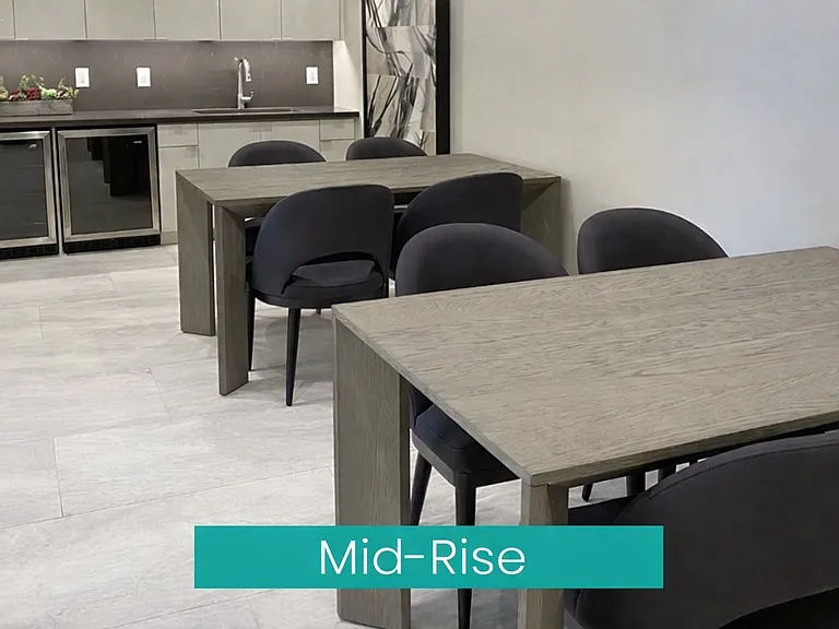 Capitol Towers - Luxury Midrise — Photo 19
