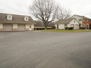 3010 Compass Rd, Honey Brook, PA 19344